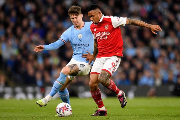 与此同时 与此同时